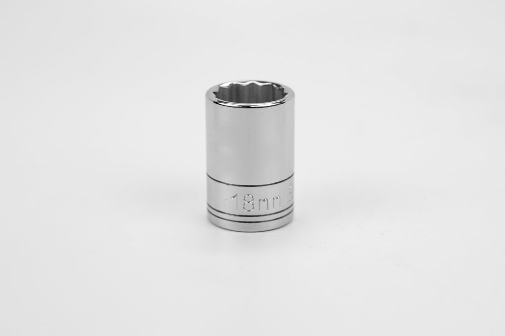 18 mm 1/2" Drive 12 Point Metric Standard Chrome Socket