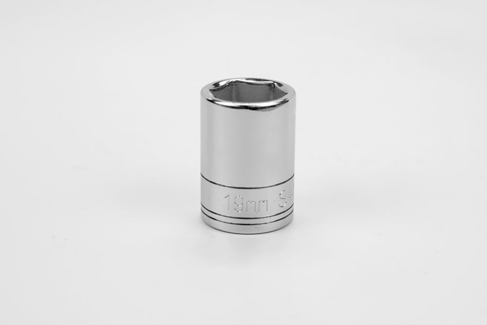 19 mm 1/2" Drive 6 Point Metric Standard Chrome Socket