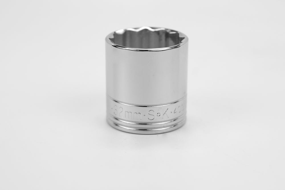 32 mm 1/2" Drive 12 Point Metric Standard Chrome Socket